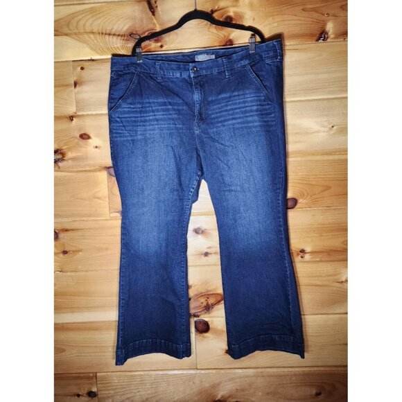 Torrid Mid Rise Plus Size 24XS Flare Wide Leg Vintage Stretch Feel The Fit - Picture 8 of 9